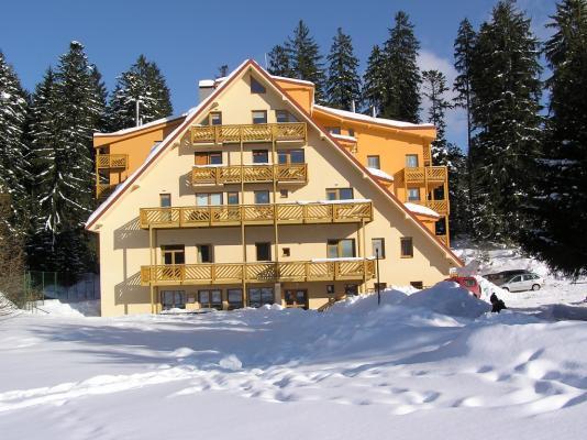 Family Apartments Spiezovec دونوفالي المظهر الخارجي الصورة