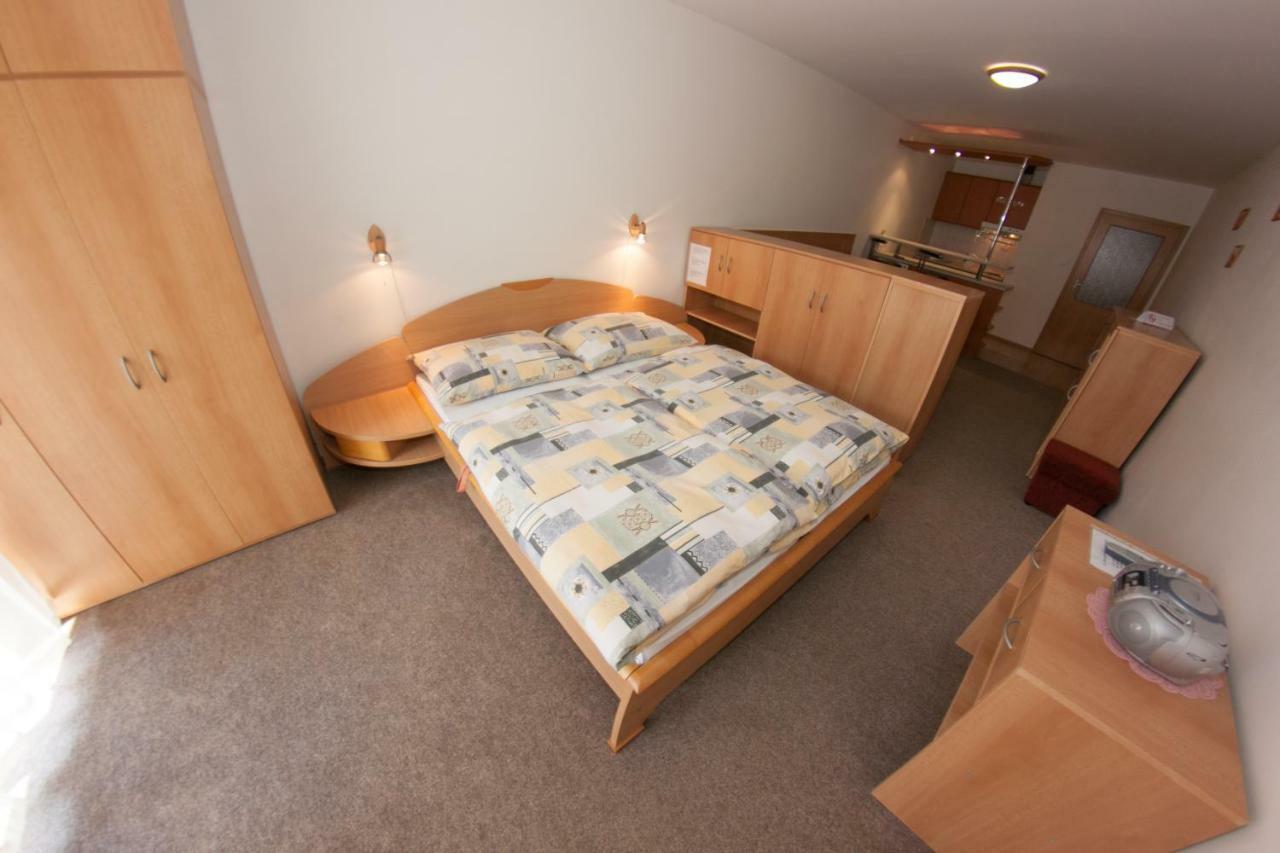 Family Apartments Spiezovec دونوفالي المظهر الخارجي الصورة